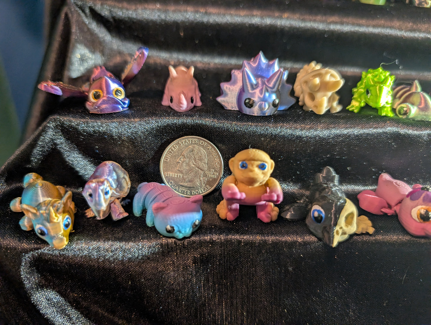 Mystery micro print container